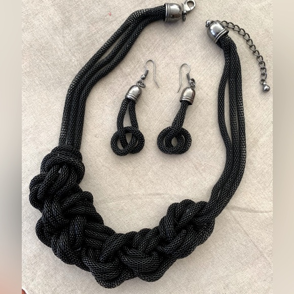 Edgy Black Mesh Rope Braided Necklace and Earrings Set - Picture 1 of 2